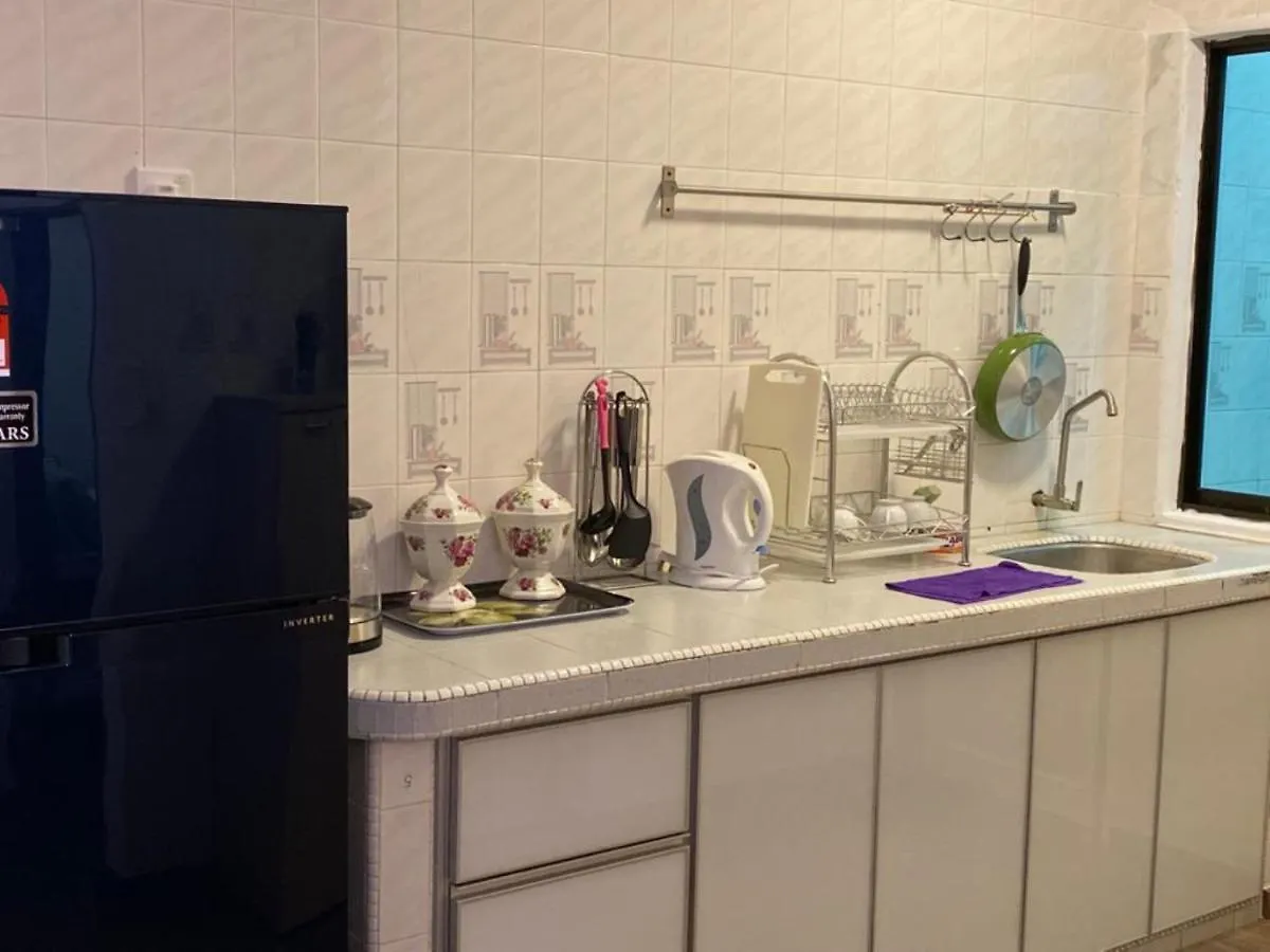 Oyo Home 90534 Nomadic Town House Malacca 酒店